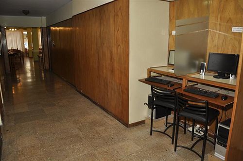 Hotel Manila 1 3*